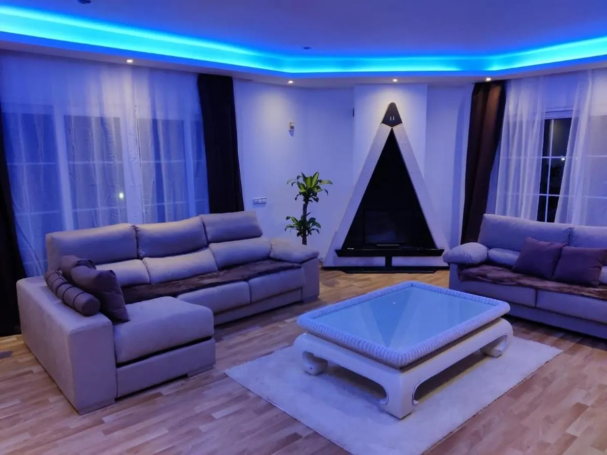 Villa Mmh Churriana Malaga 0*,